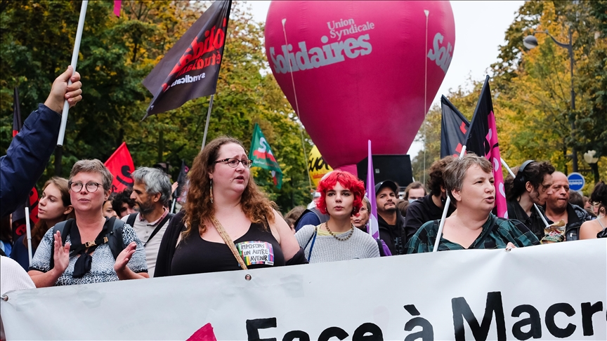 More than 1.3M protested pension reforms in France: Union