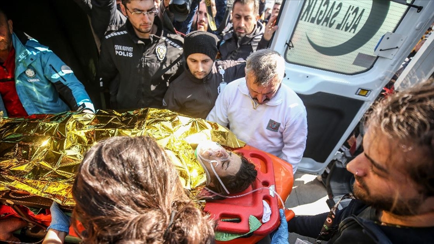 В турецком Хатае на 13-й день после землетрясения спасли 3 человек