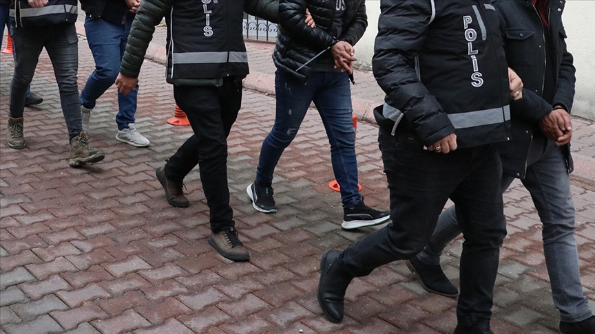 Depreme ilişkin provokatif paylaşımlarda bulunan 24 kişi tutuklandı