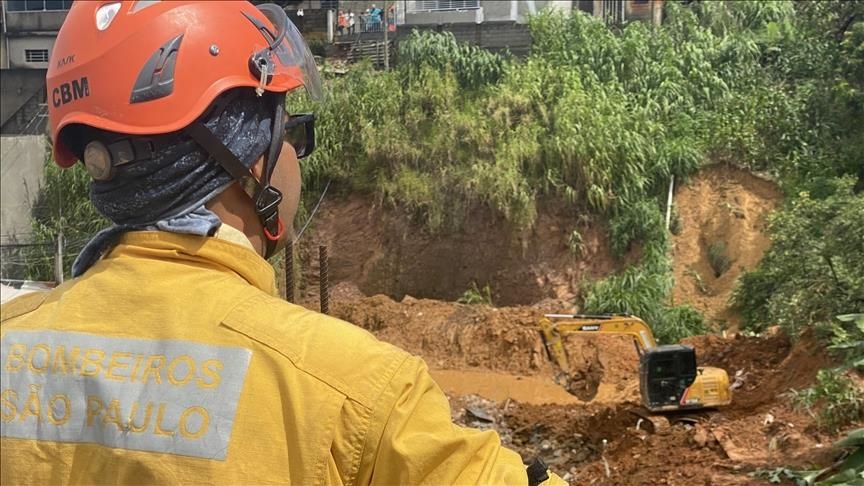 Brésil : le bilan des victimes des inondations et des glissements de terrain s'alourdit à 40 morts