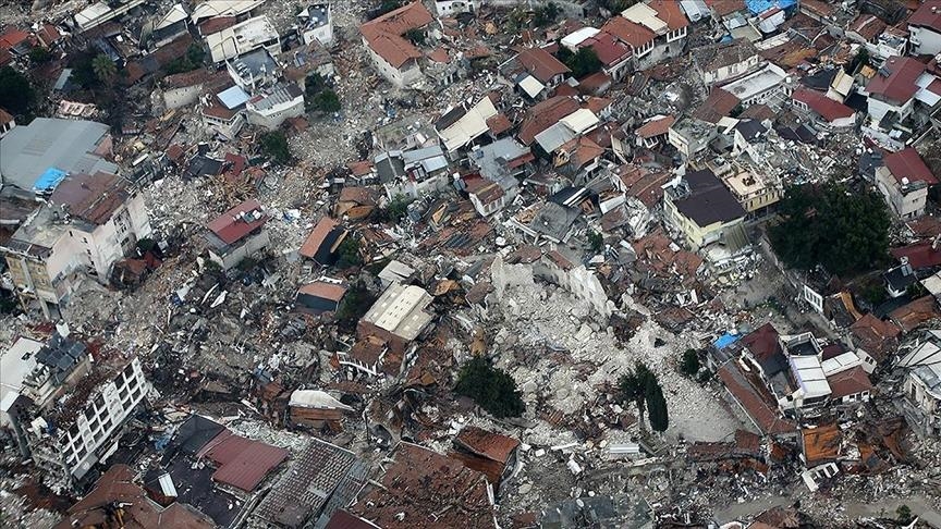 Aumenta a 42.310 el número de muertes por poderosos terremotos del 6 de febrero en Türkiye