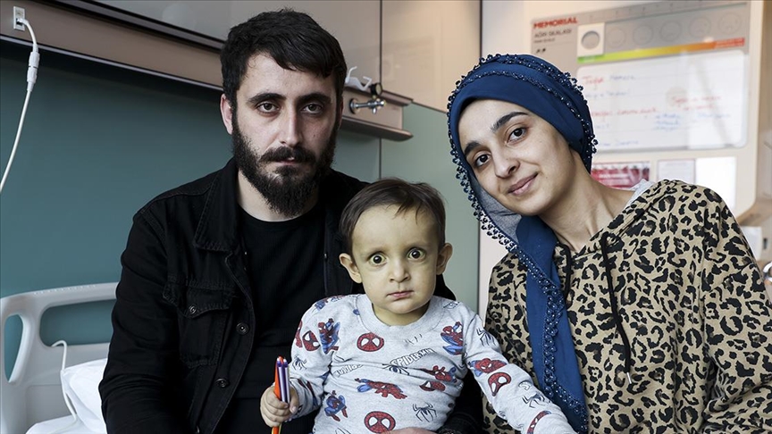 Depremzede Aras, babasının çocukluk arkadaşı sayesinde sağlığına kavuşacak