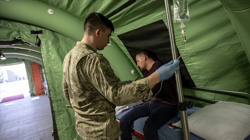 Turkish, Azerbaijani military medics tend to thousands in quake-hit Kahramanmaras