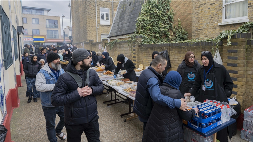 В Лондоне организована благотворительная ярмарка для Турции