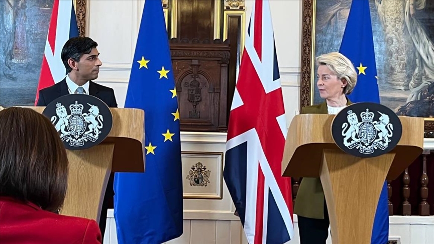 UK strikes deal with EU over post-Brexit trade arrangements for N.Ireland