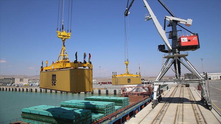 Бишкек рассматривает Каспий в качестве альтернативного маршрута поставок - премьер