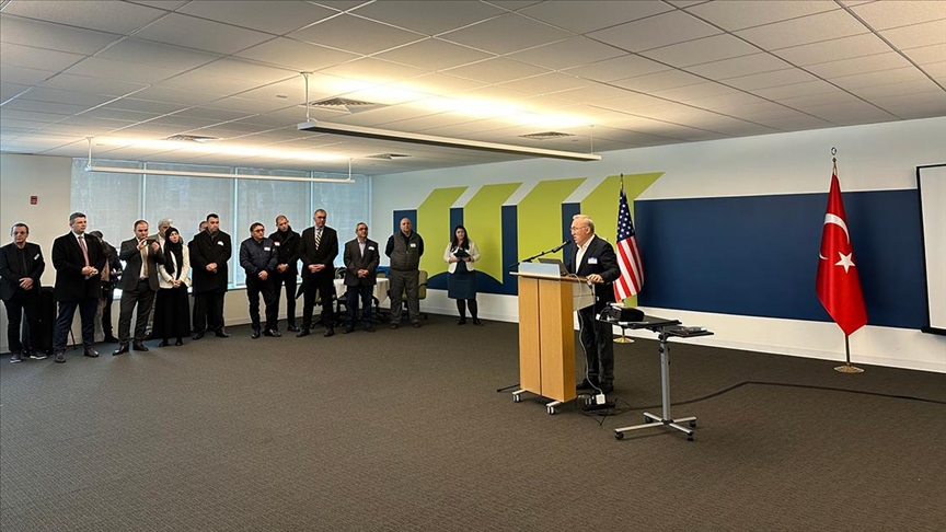 Washington Büyükelçisi Mercan, Boston'da deprem yardımı toplayan Türk ve Amerikalılara teşekkür etti