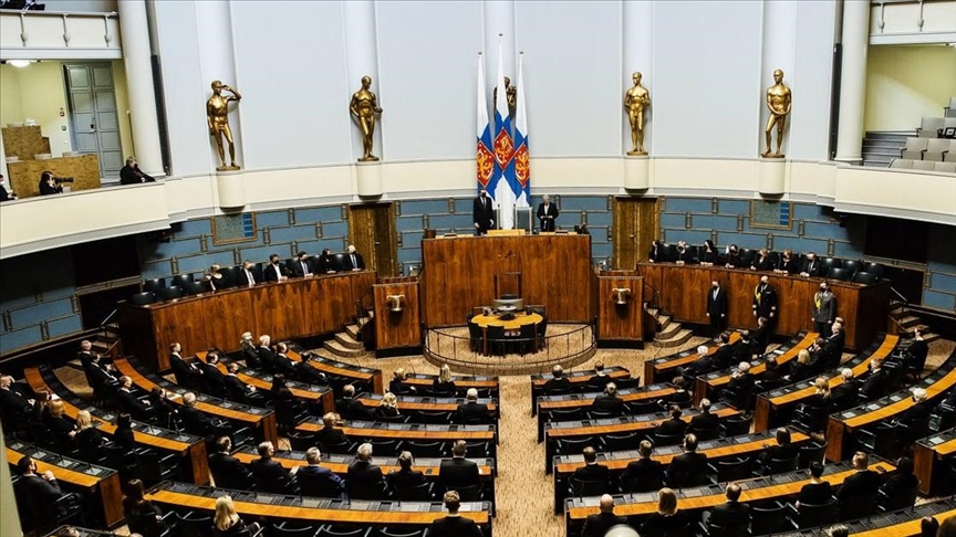 البرلمان الفنلندي يوافق بـ"أغلبية ساحقة" على الانضمام للناتو 