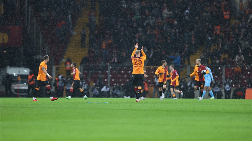 Galatasaray ile İstanbulspor yarın hazırlık maçı yapacak