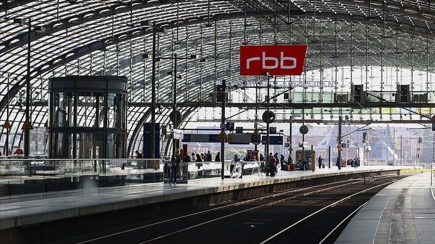 Allemagne : les employés des transports publics entament une grève pour protester contre la situation salariale 