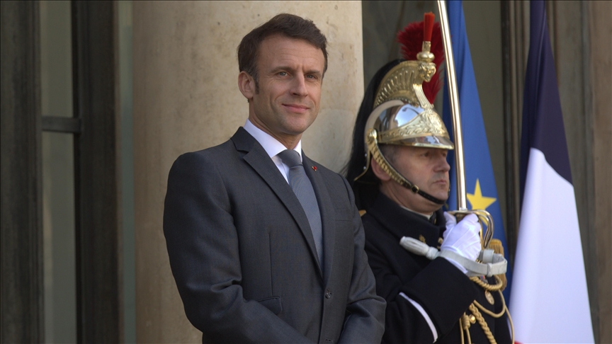Macron dit que le mémorial de la France libre africaine sera construit en République du Congo
