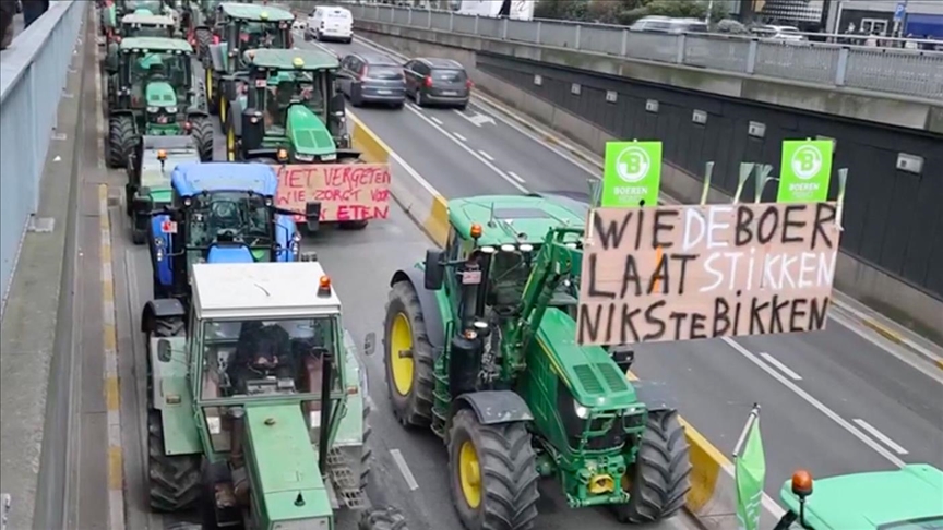 Farmers hold tractor demonstration in Brussels to protest agricultural policies