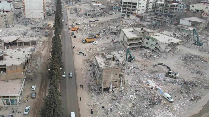 Deprem bölgesindeki enkaz kaldırma işlemlerinde ihtiyaç duyulan kullanılmış eşyanın ithalatına esneklik