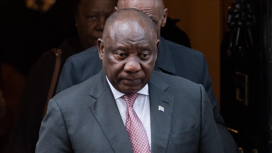 South African president reshuffles Cabinet, appoints new deputy