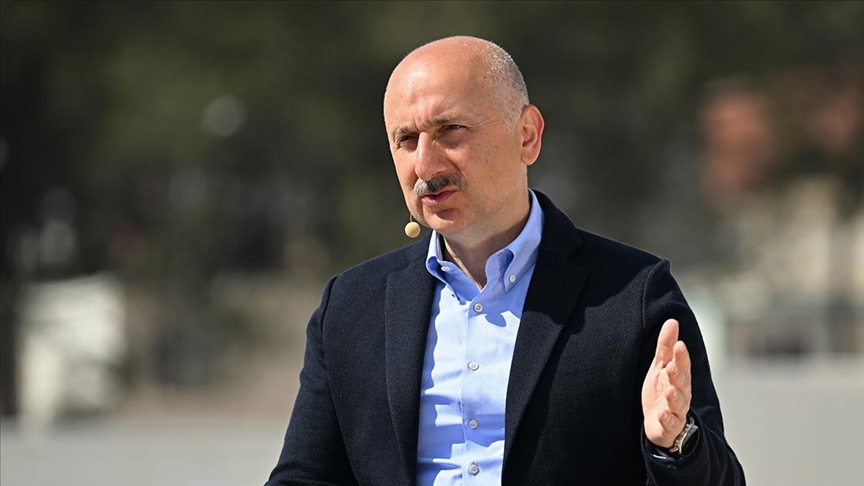 Bakan Karaismailoğlu: Avrasya Tüneli, Marmaray ve kara yolu projelerinde sismik izolatörler kullanıyoruz