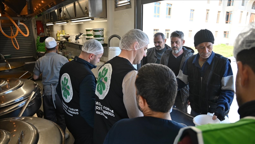 Turkiye: MFS-EMMAUS učestvuje u podjeli obroka stradalima u zemljotresima