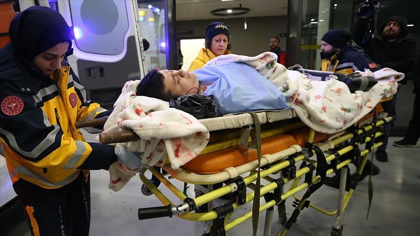 В Стамбуле проходят лечение 977 пострадавших из зоны бедствия