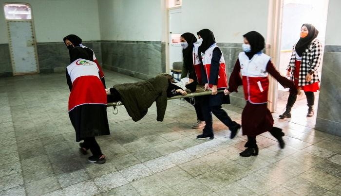 وزارت بهداشت ایران: 13 هزار دانشآموز مسموم شدند