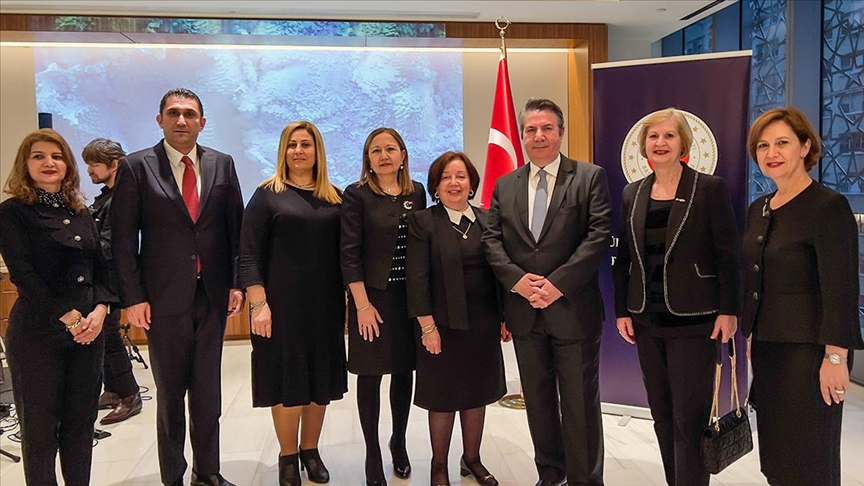 Türkiye'nin BM Daimi Temsilcisi Önal, New York'taki Türk-Amerikan toplumuyla bir araya geldi