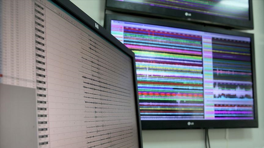 Magnitude 5 earthquake rattles northwestern Iran
