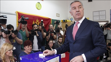 ANALIZA – Finiš predsjedničke kampanje u Crnoj Gori: Stranke manjinskih naroda dominantno podržale Đukanovića