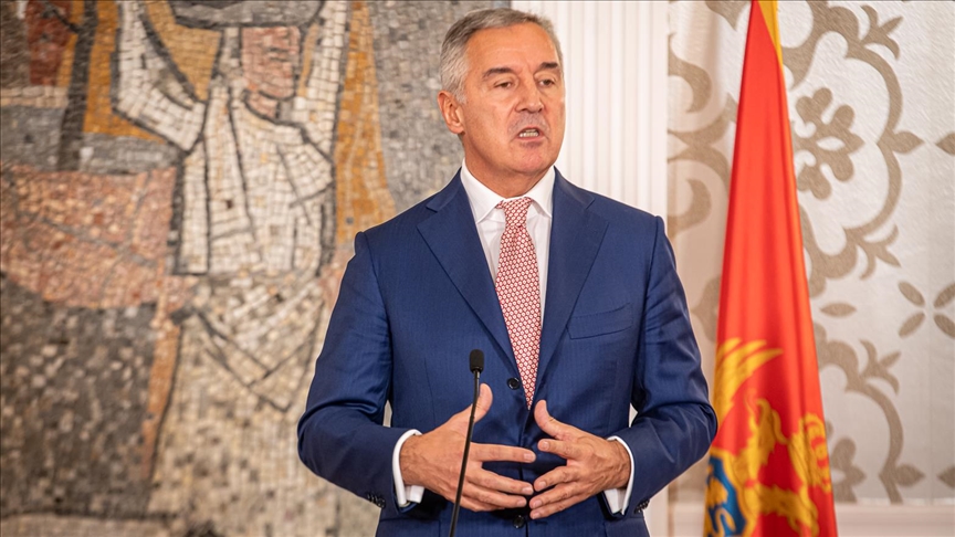 Gjukanoviç në garë për mandatin e tretë, një grua dhe një influencer synojnë postin e presidentit