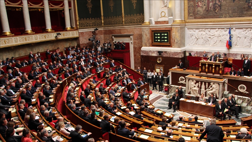 French government faces no-confidence vote over pension overhaul