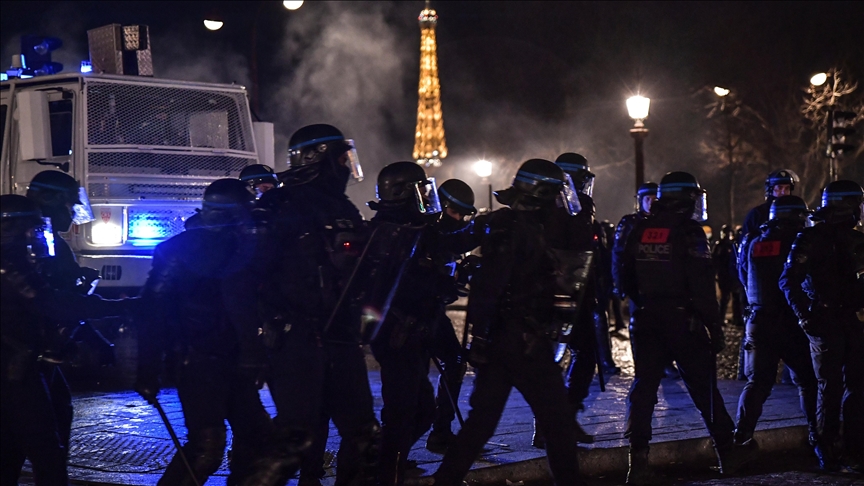 France / Réforme des retraites : 197 interpellations après des émeutes en plein Paris