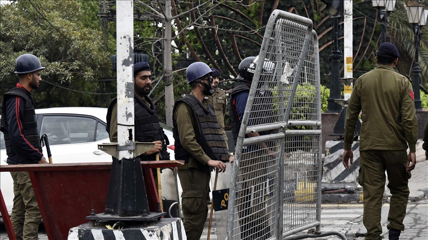Police raid former Pakistani prime minister's home, arrest over 60 of his supporters
