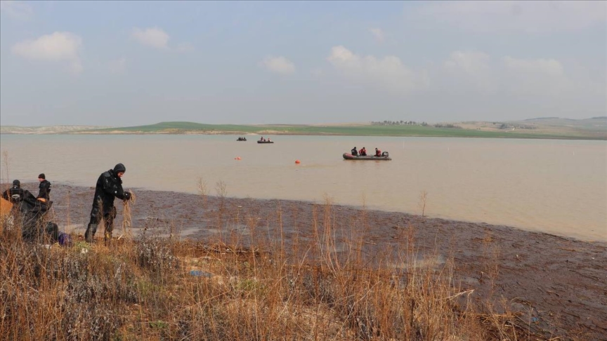 Li Şanliurfayê ji bo dîtina sofêrê TIRa di lehiyê da çû 4 roj e xebat didomin