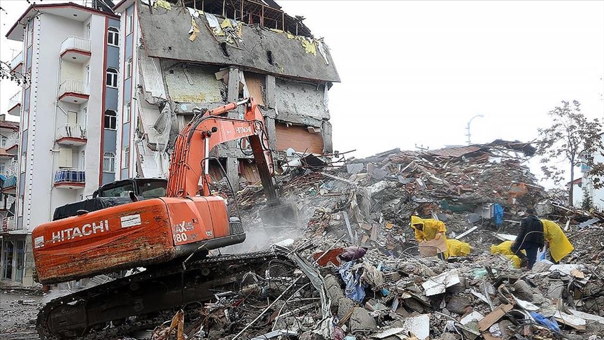 Turkish academic recalls pain, solidarity in aftermath of twin quakes