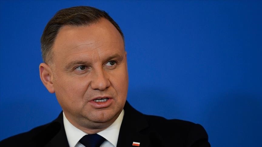 Polski premier podkreśla potrzebę mniejszej centralizacji UE