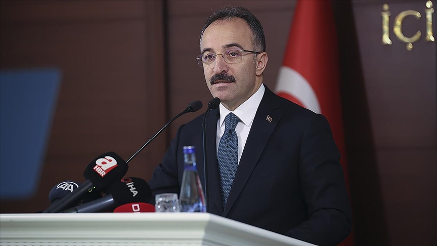 İçişleri Bakan Yardımcısı Çataklı "AFAD'ın depremlerden 36 saat sonra TSK'dan yardım istediği" iddialarını yalanladı