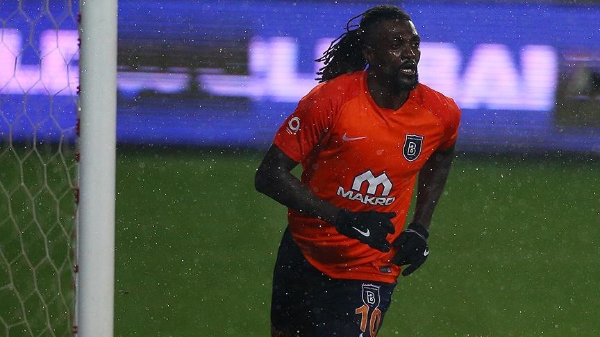 Togolese striker Adebayor announces retirement