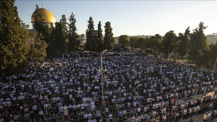 إسرائيل تعلن شروط صلاة الفلسطينيين بالأقصى والزيارة في رمضان