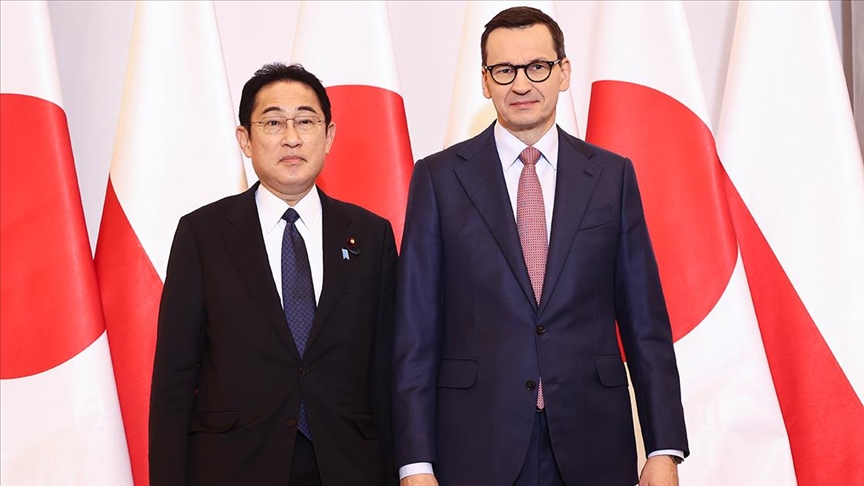 Polonya Başbakanı, Çin Devlet Başkanı'nın Rusya ziyaretinin "endişe verici" olduğunu söyledi