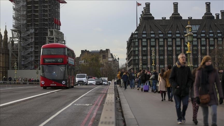 UK inflation in surprise jump to 10.4% in February