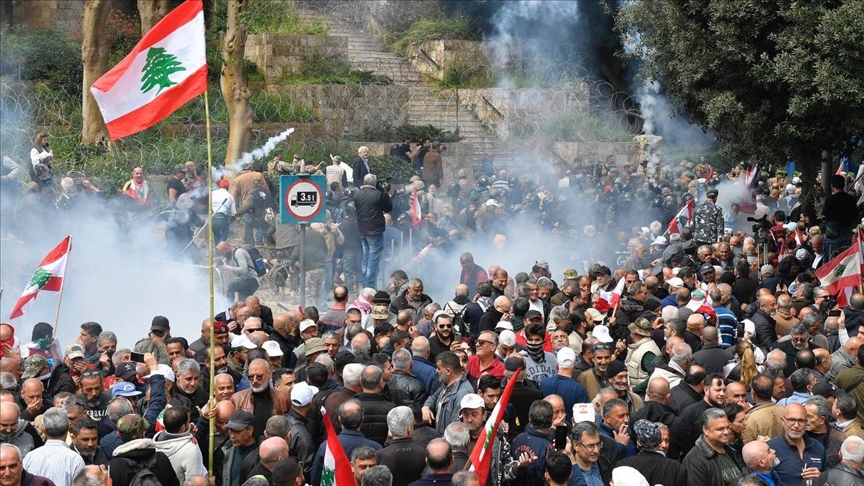 Lebanon forces fire tear gas to disperse protesters amid anger over economic conditions