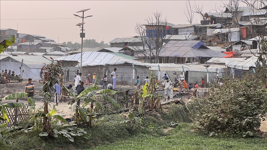 فرشهم الرماد وغطاؤهم السماء.. حال لاجئي الروهنغيا في رمضان (تقرير)