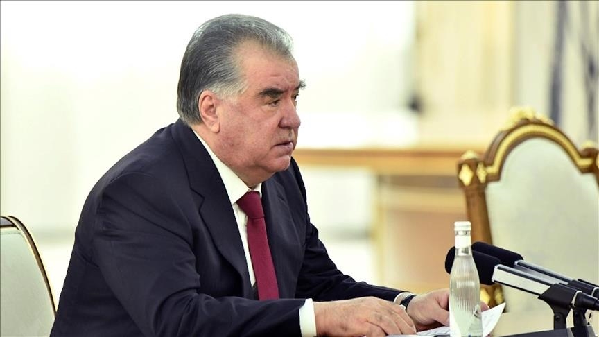 Президент Таджикистана заявил о значимости сохранения ледников