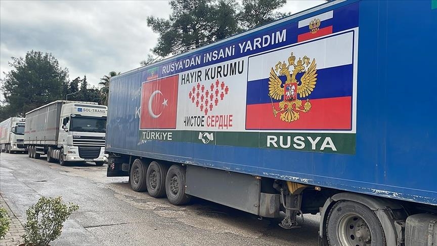 23 грузовика с гумопомощью из России прибыли в турецкий Адыяман