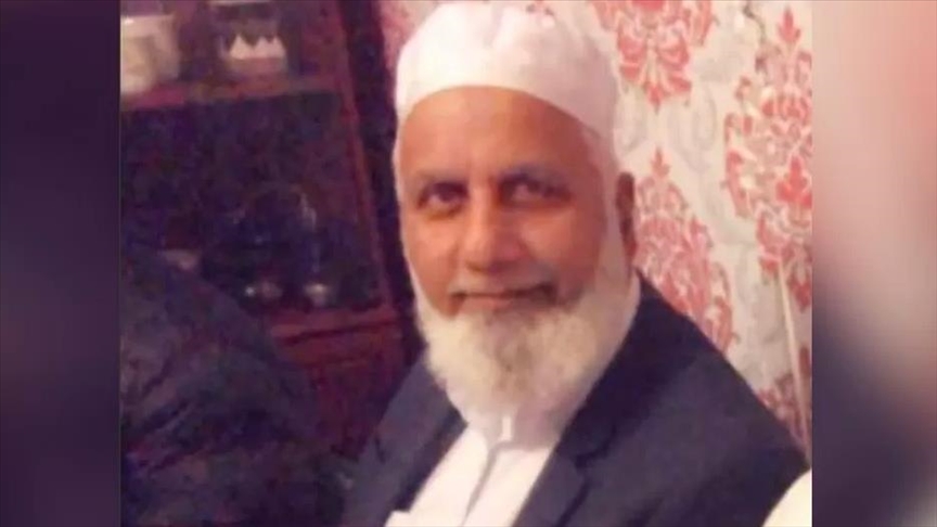 Family of UK mosque-goer set on fire demands justice