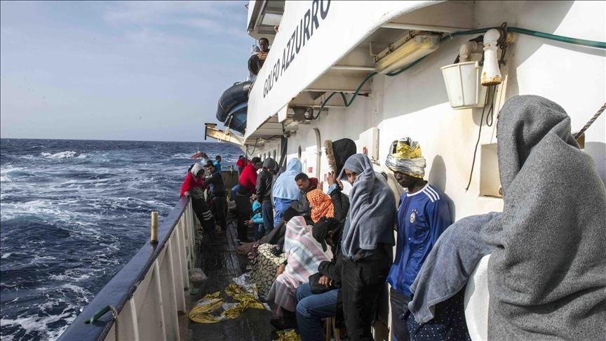 Over 2,000 irregular migrants reach Italy's shores in last 24 hours
