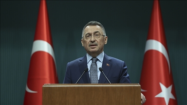 Cumhurbaşkanı Yardımcısı Oktay, Danimarka'da Kur'an-ı Kerim'e ve Türk bayrağına yapılan saldırıyı lanetledi