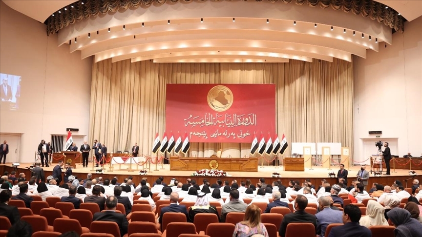 Irak Meclisi, tartışmalı seçim yasasını onayladı