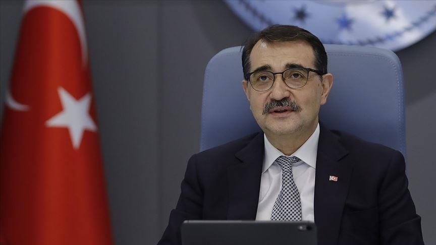 Bakan Dönmez, petrol davasında Türkiye'ye 1,4 milyar dolar ceza verildiği iddiasını yalanladı