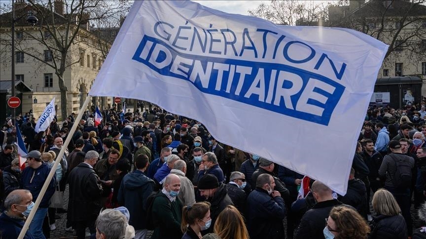 La France doit mettre fin aux violences policières et à l'idéologie raciste (Expert)