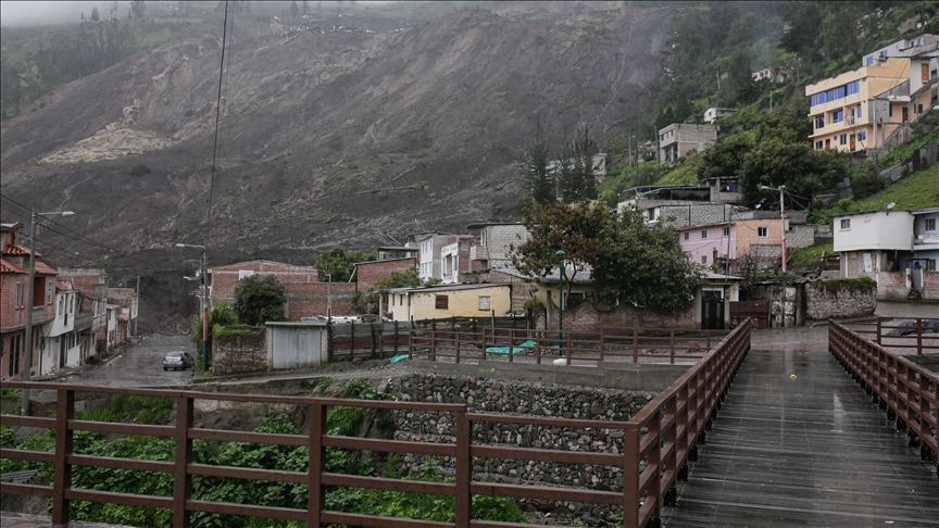 U klizištima u Ekvadoru poginulo 16 osoba