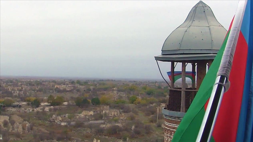 Azerbaijan hits back at 'slander' by Iranian commander on Karabakh war