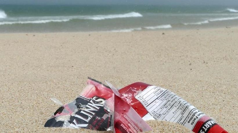 Canada's ‘Robinson Crusoe’ leads lone war against single-use plastics